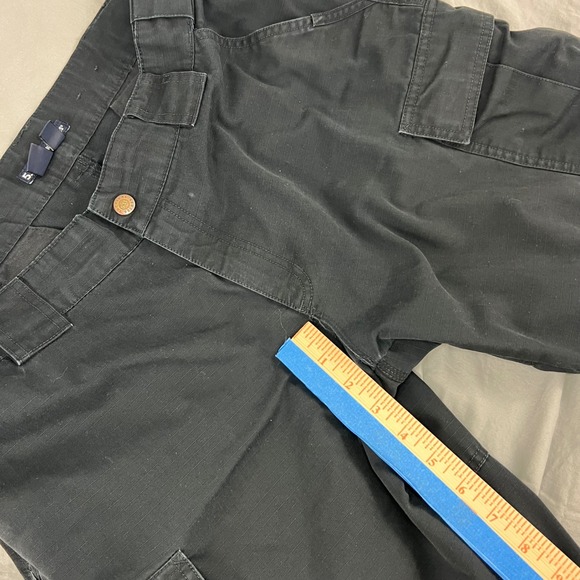 5.11 Tactical Series Women's Black Cargo Pants Size 12 Long Ripped Utility - Picture 9 of 16